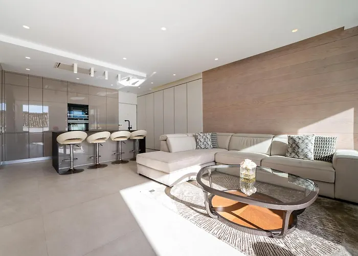 아파트 Fantastic In Puerto Banus 마르베야